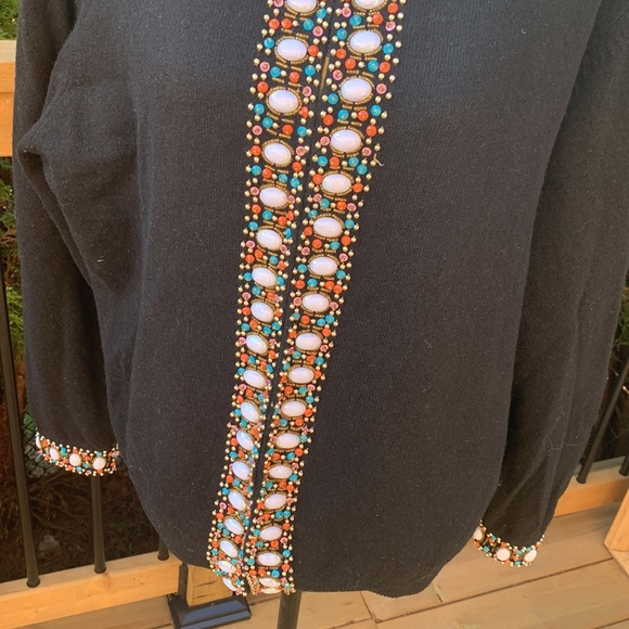 Vintage, Black long sleeve cardigan with beaded design - Picture 4 of 17